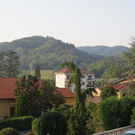 Mombello Monferrato Casa Giordano Bed & Breakfast エクステリア 写真